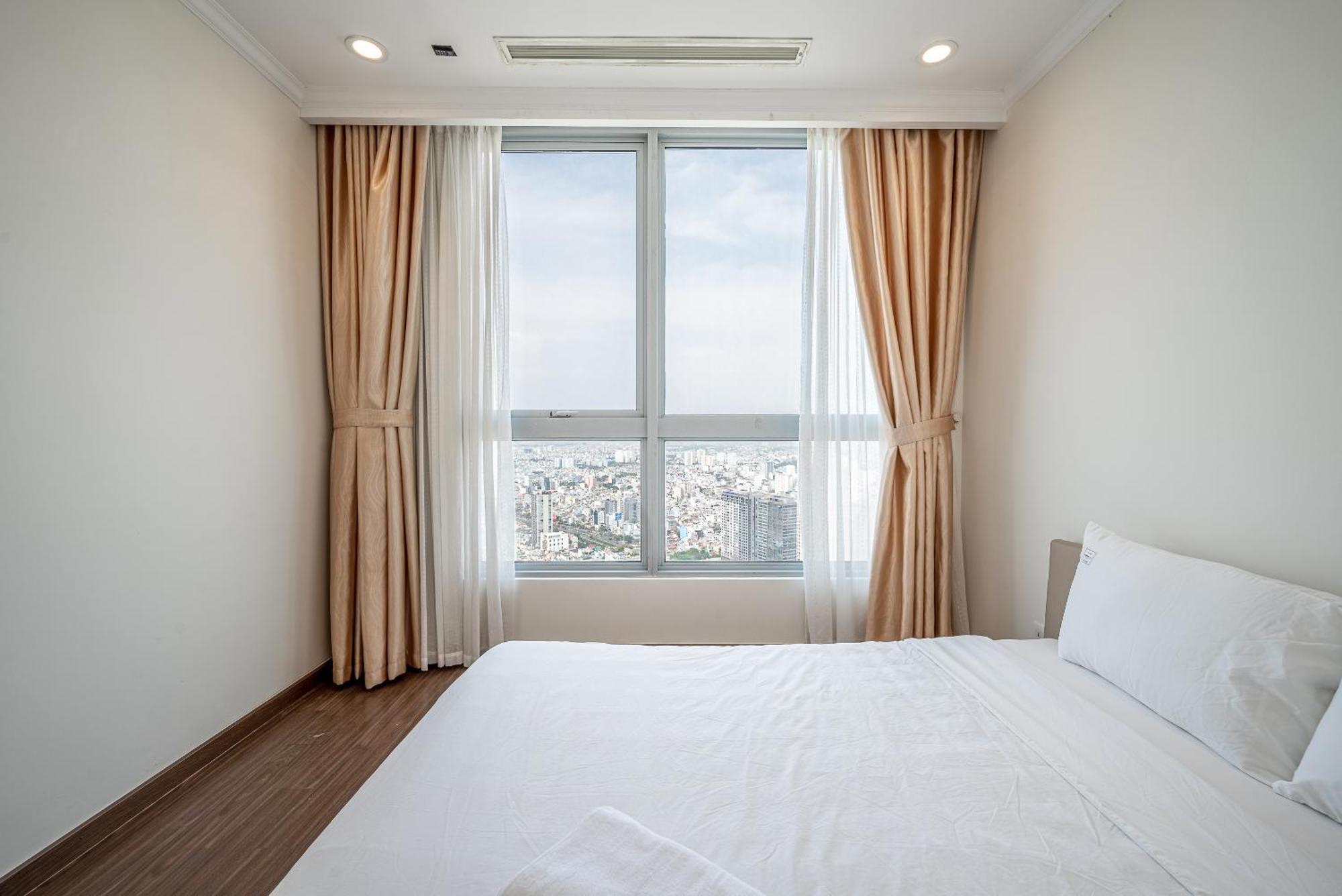 Vinhomes Park Apartment- Landmark Luxury